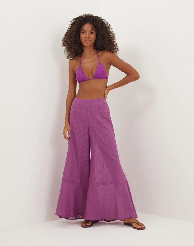 Women’s cover-up sunblock sleek flair -Getty Pants - Berry Burst