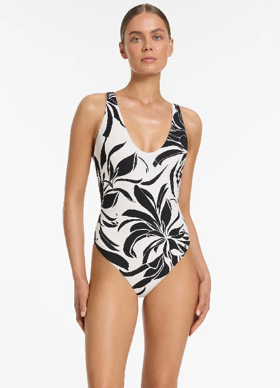 ladies one-piece swimsuit soft bunch -Queen Of The Night Scoop One Piece - Cream